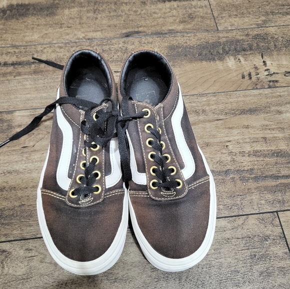 Vans‎ - Picture 6 of 6